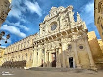 Admire the Basilica di Santa Croce