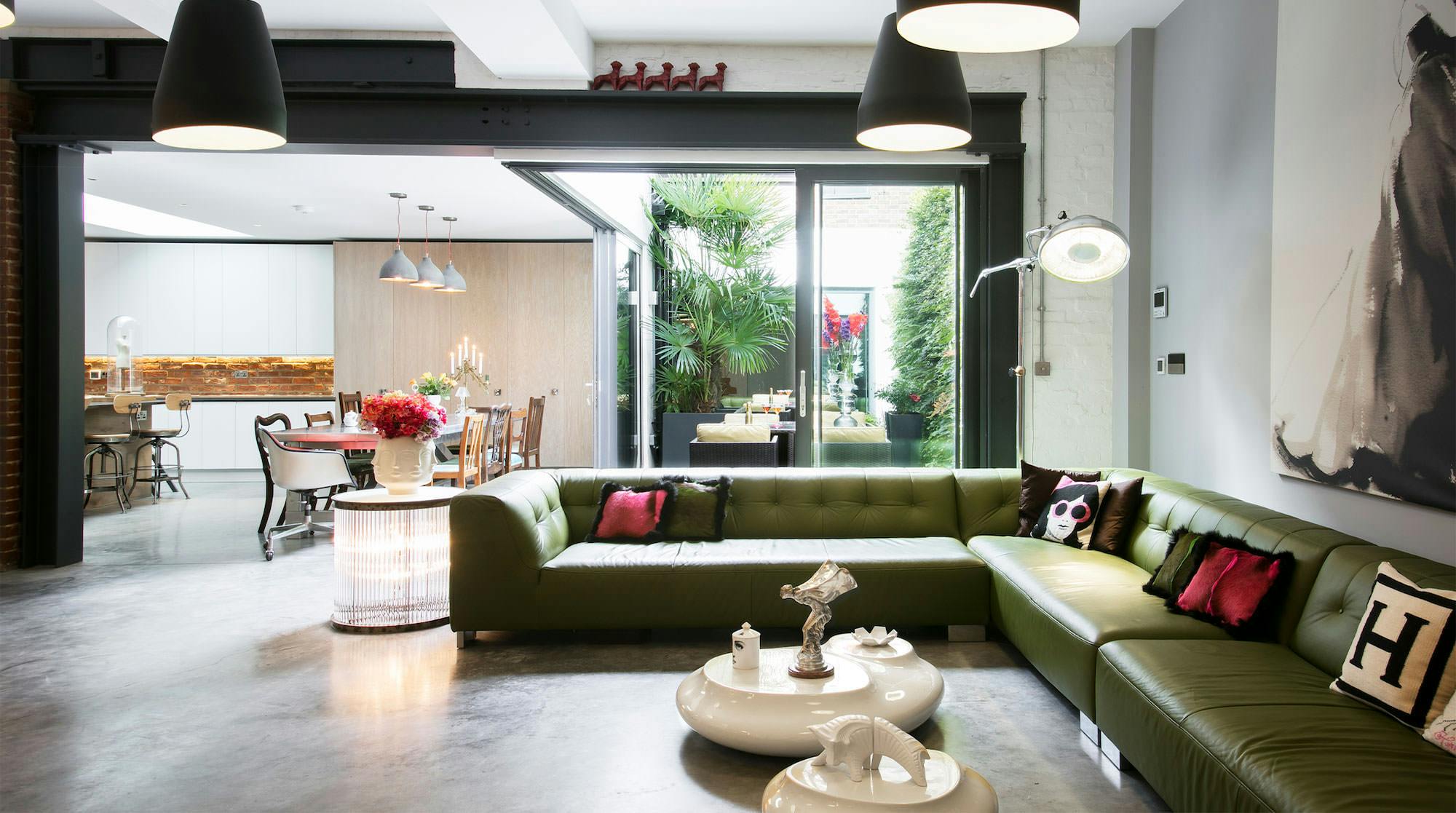 Best London Airbnbs An Insider S Guide The Plum This London Airbnb Is A Fabulous Warehouse Conversion In Sditch