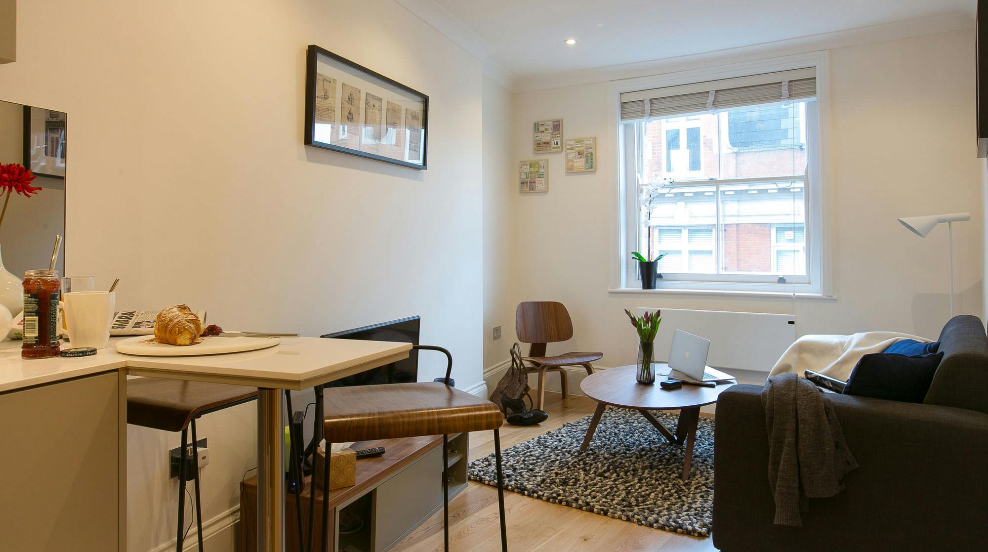 Soho A Guide To The Best Luxury Apartments And Vacation Rentals Soho Luxurious Vacation Rent Home London