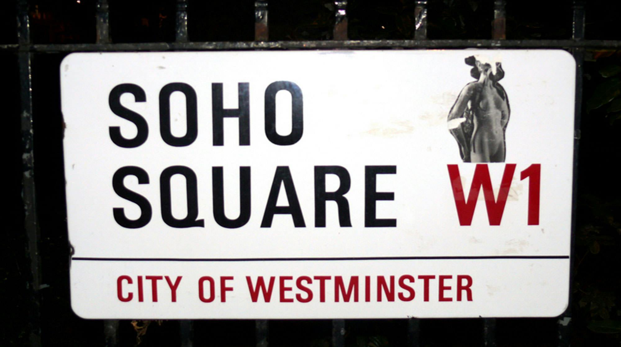 Soho A Guide To The Best Luxury Apartments And Vacation Rentals Soho London Neighbourhood Home Rent