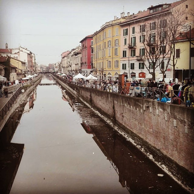 Navigli Antique Market, Milan