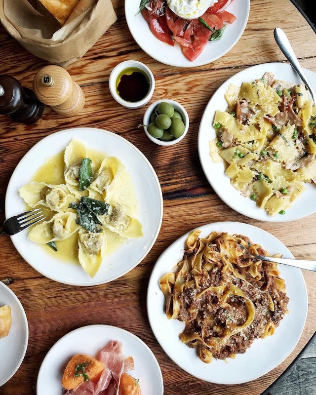 Pasta and antipasti at Flour & Grape @mondomulia