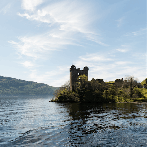 Explore Drumnadrochit on the western shore of Loch Ness – Urquhart Castle is 3km away 