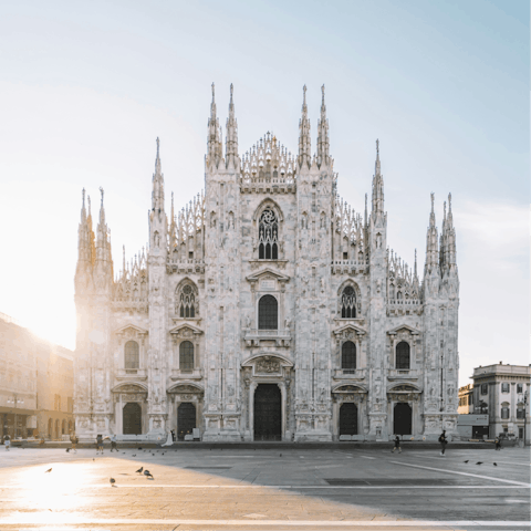 Start your stay with a stroll to the Duomo – just fifteen-minutes away