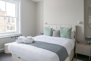 Notting Hill Retreat image 13