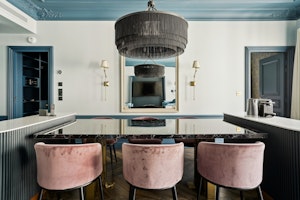 Parisian Luxury image 12