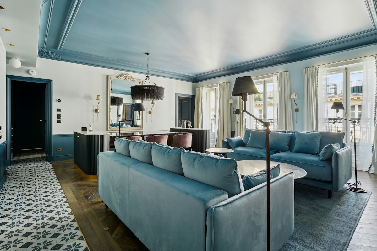 Parisian Luxury, Ile-de-France