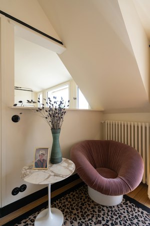 Elegant Paris Home image 12