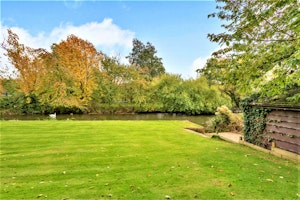 The Riverside Garden image 13
