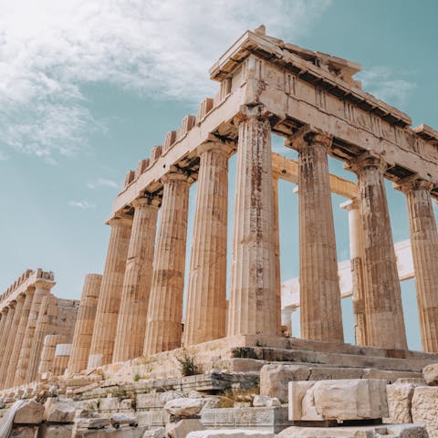 Discover the stunning Acropolis nearby