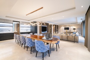 Riviera Wonder image 2