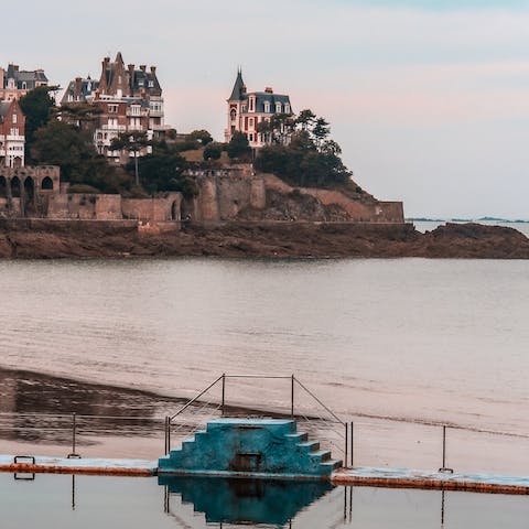 Explore the sights along the coast – Dinard is just a short drive away