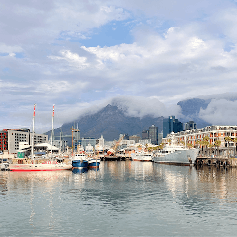 Discover the V&A Waterfront – just a short stroll away