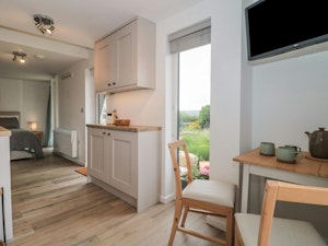 Dorset Serenity image 10
