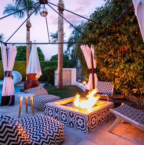 Spend idyllic evenings cosied up around the fire pit
