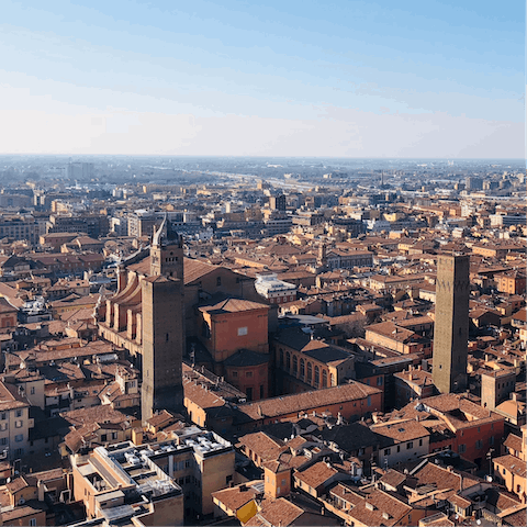 Immerse yourself in the vibrant heart of Bologna from the city centre 