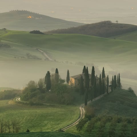 Explore the beautiful villages and towns of Tuscany 