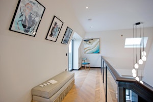 Square Peg image 11