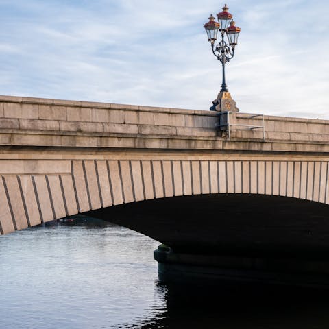 Stroll across Putney Bridge to explore Putney and its riverside pubs