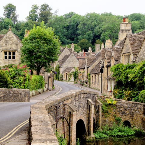 Explore the beauty of the Cotswolds, there’s plenty of nearby villages to discover 