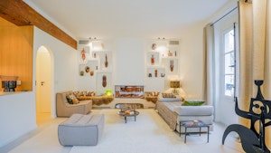 Parisian Place image 1
