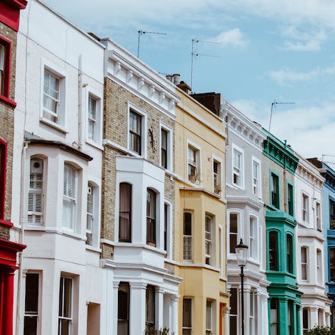 Spend time exploring Notting Hill and it's vibrant Portobello Road Market, just twenty-five minutes away on foot