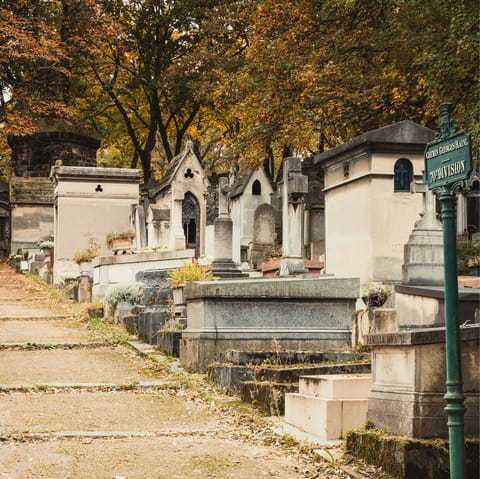 Travel three stops on the metro to Cimitière du Père Lachaise