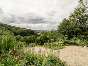 The Woodland Villa image 3