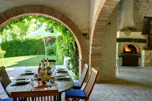 Chateau Chic image 12