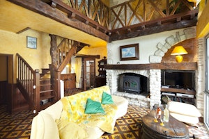 Chateau Chic image 11
