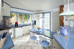 Chateau Chic image 7