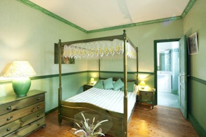 Chateau Chic image 5