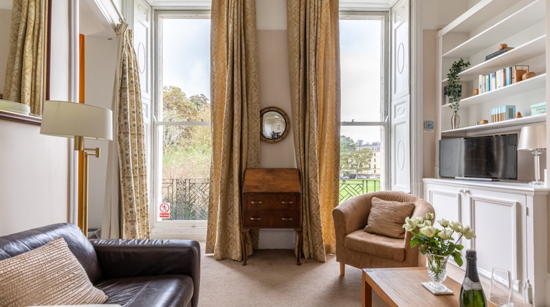 Regency Crescent main image