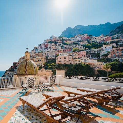 Sunbathe on the terrace with a glorious view