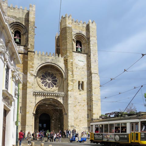 Admire Lisbon Cathedral, a fifteen-minute stroll from this home