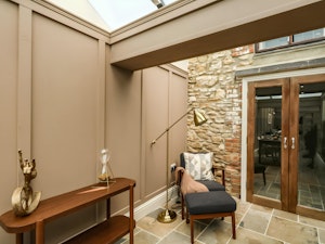 Breezy Cottage image 3