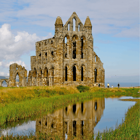 Walk up to the dramatic Whitby Abbey in around ten minutes