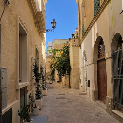 Live in the heart of Lecce's historic centre, where you'll find Baroque architecture and piazzas