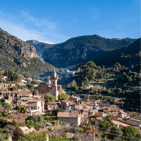 Immerse yourself in the natural beauty of Mallorca's mountains