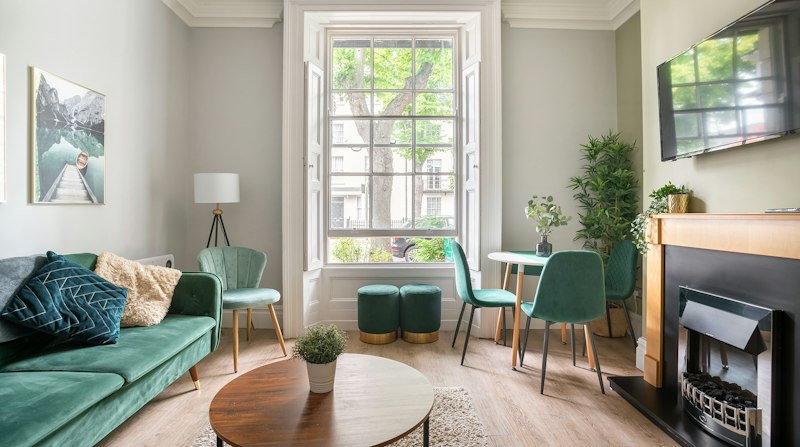 Regency Rest main image