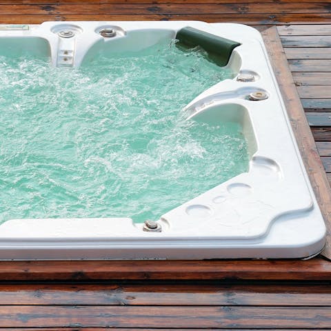 Soak up the views from a hot tub – your host can organise for one to be hired for your stay