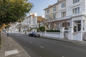The Chelsea Townhouse image 13