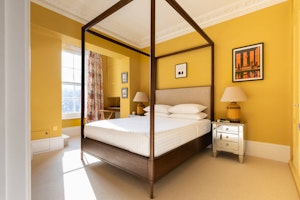 The Chelsea Townhouse image 11