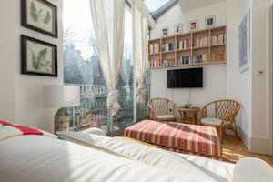 The Chelsea Townhouse image 3