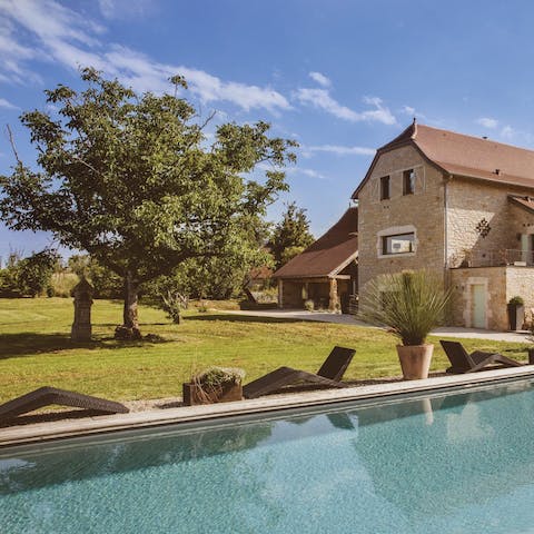 Relax by the pool on one of the beautiful loungers and admire the 4 hectares of French countryside
