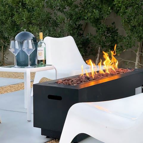 Spend romantic evenings cosied up by the fire pit