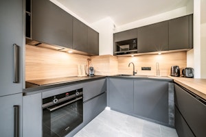 Ridgelines & Leather image 14