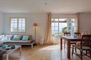 A Riviera Story image 13
