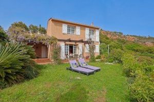 A Riviera Story image 8