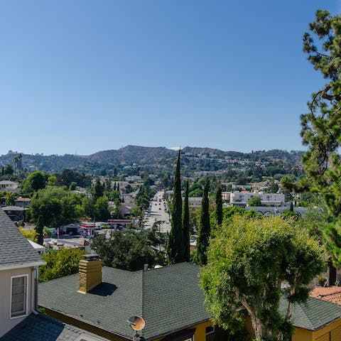 Look out from your balcony and spot the Griffith Observatory in the distance